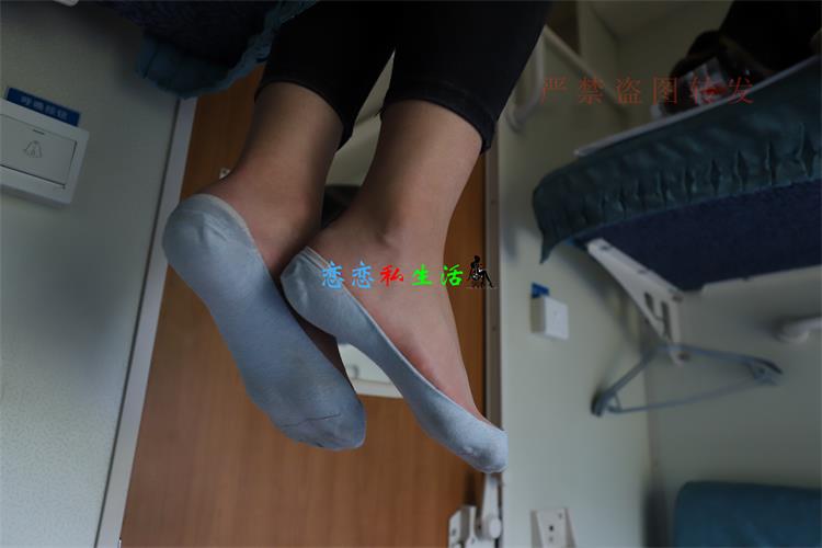 大西瓜爱牙膏-2018 5月活动 模特1 船袜 Part2【152P/711M】