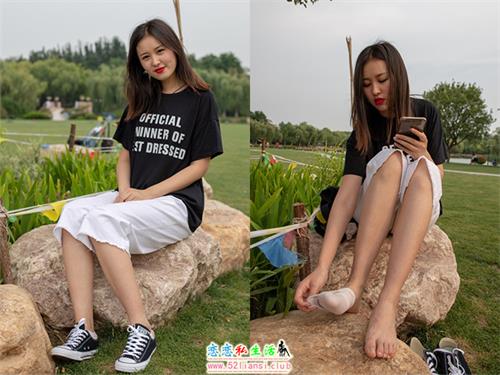 [物恋传媒] No.021 夏日么么茶,清新棉袜配黑色帆布鞋（带视频）【223P+1V/3.14G】