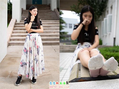 [物恋传媒] No.029 99年大二大眼睛女生哦。肉丝和卡通船袜登场（带视频）【154P+1V/852M】