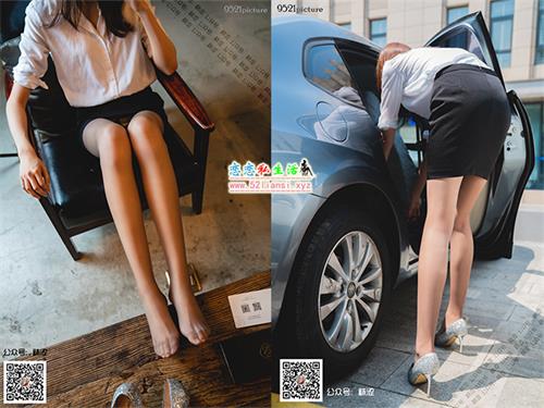 [袜涩]22-乐乐灰丝高跟互动图集【80P/400M】