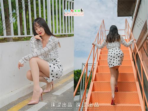 [袜涩]74-袜涩-女粉丝脸脸 超薄隐形肉丝和12cm的缎面高跟鞋【22P/35M】