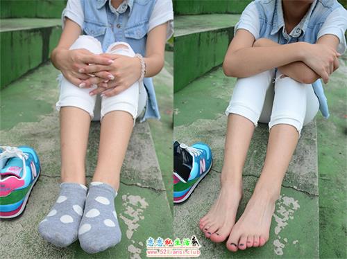 [战前女神] 恋足美腿棉袜女神级摄影套图 043【103P/171M】