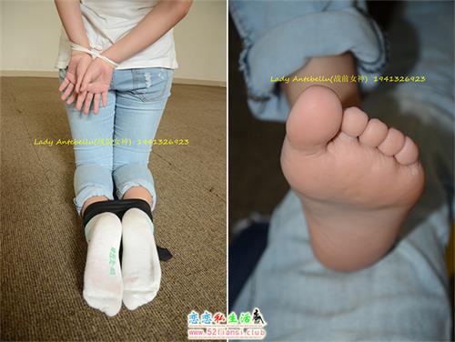 [战前女神] 恋足美腿棉袜女神级摄影套图 037【174P/458M】