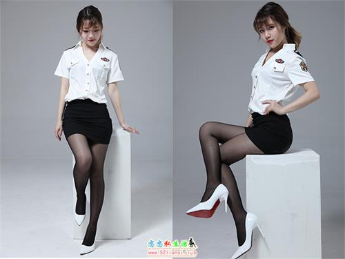 [奈丝]115-制服黑丝-高高（无水印）【35P/375M】