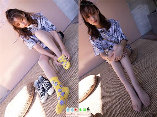 [山茶摄影ISS]157-小慧 花田丝摄【80P/99M】