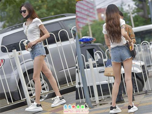 [魔镜街拍] 028 热裤小白鞋【85P/64M】