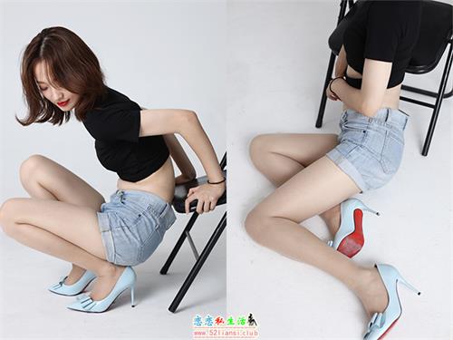 [奈丝]145-露腿的世界四季如春 – 莹莹（无水印）【35P/385M】