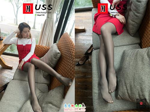 [MussGirl慕丝女郎] NO.014 美貌、智慧与贤惠并存的完全体 – 黑丝小红【93P/75M】