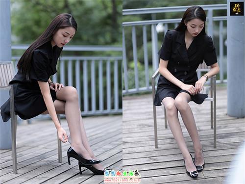 [丝慕写真] 特写集TX001 模特：诗晴《诗晴灰丝特写》【63P/57M】