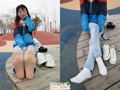 [物恋传媒] No.380 小凌-飞天小魔女（带视频）【164P+1V/4.58G】