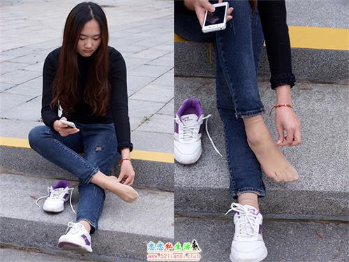 [街拍丝足]036-街边牛仔裤短丝小姐姐【78P/284M】