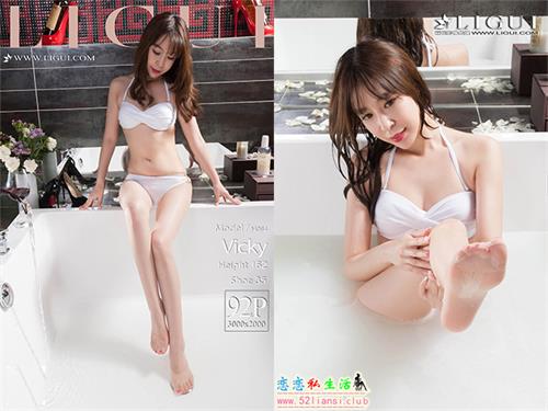 [Ligui丽柜] 2020.04.26 网络丽人 Model vicky【93P/188M】