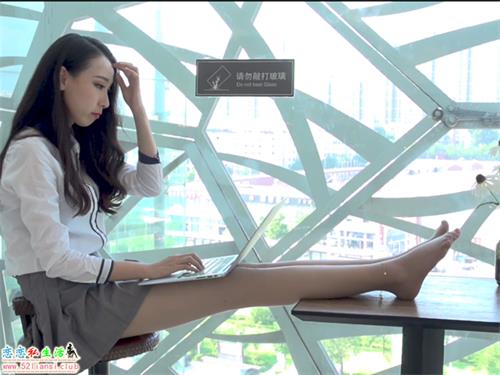 [Ligui丽柜视频]06-《丽柜新秀》祁紫怡【10min/140M】