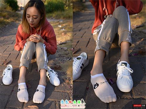 [只糖视觉]141期：贝贝 冬日下午的小时光【43P/148M】