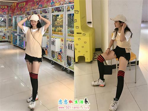 [最爱帆布鞋]018-学妹丝袜美腿写真（带视频）【97P+2V/226M】