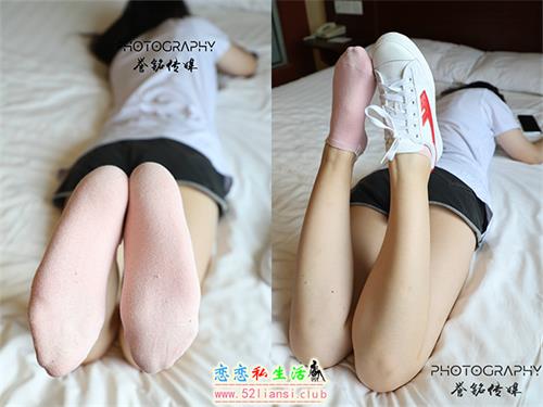 [誉铭传媒] 278期-学妹粉嫩棉袜裸足【130P/270M】