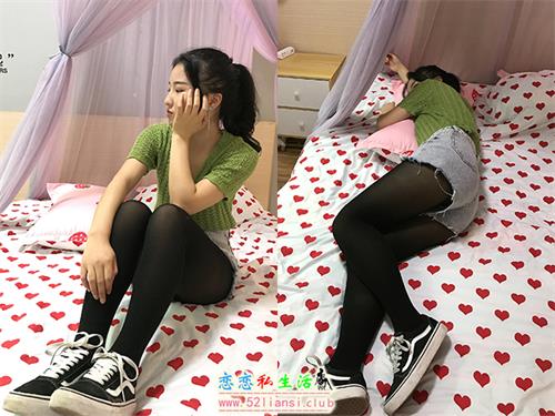 [最爱帆布鞋]030-学妹丝袜美腿写真（带视频）【147P+3V/301M】