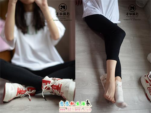 [誉铭传媒] 296期-学妹棉袜裸足【98P/585M】