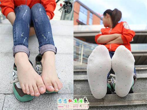 [誉铭传媒] 297期-学妹棉袜裸足【149P/327M】