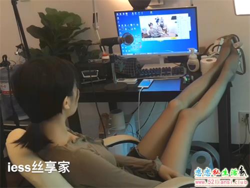 【iess秀 035】主播直播时还要被咸猪手摄影师揩油【8min/111M】