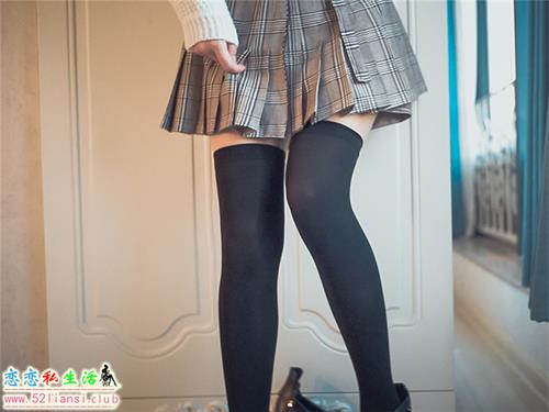 [木花琳琳是勇者] 067-肉色丝袜换装Play（带视频）【20P+1V/312M】