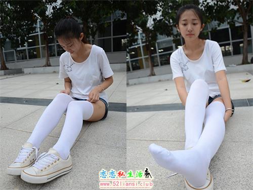 [战前女神] 恋足美腿棉袜女神级摄影套图 139【121P/187M】